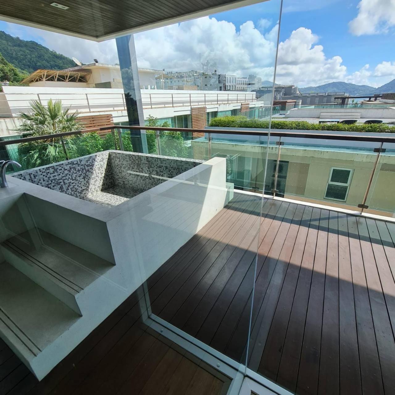 The Privilege Residence Patong Dış mekan fotoğraf
